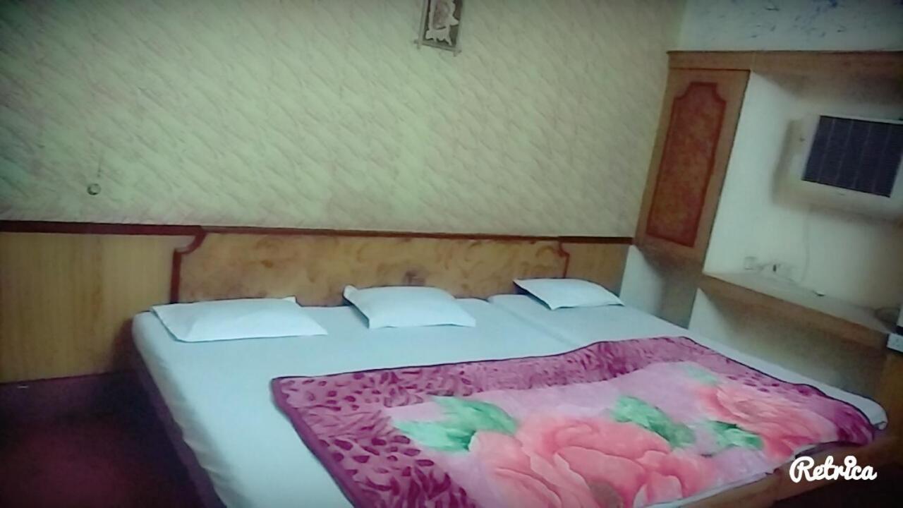 New Crown Hotel Indore Exterior photo